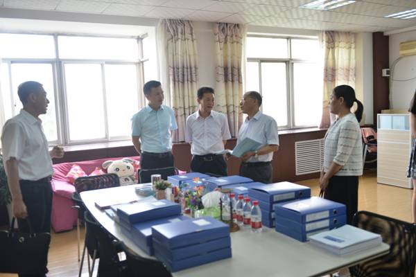 http://www.ayit.edu.cn/_mediafile/aygxy/2018/06/15/10i40mk8jx.png