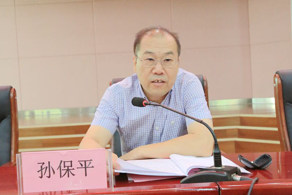 http://www.ayit.edu.cn/_mediafile/aygxy/2017/07/11/2j9et8mkse.jpg