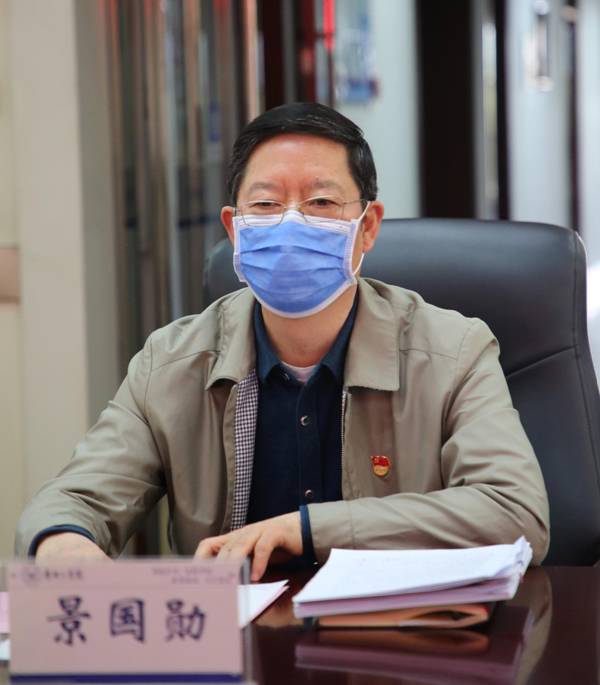 http://www.ayit.edu.cn/_mediafile/zzcs/2020/04/25/14m1b6bvwe.jpg