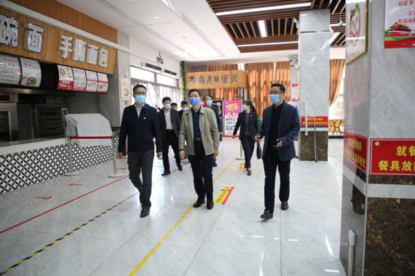 http://www.ayit.edu.cn/_mediafile/zzcs/2020/04/25/1xc0iwmvy4.jpg